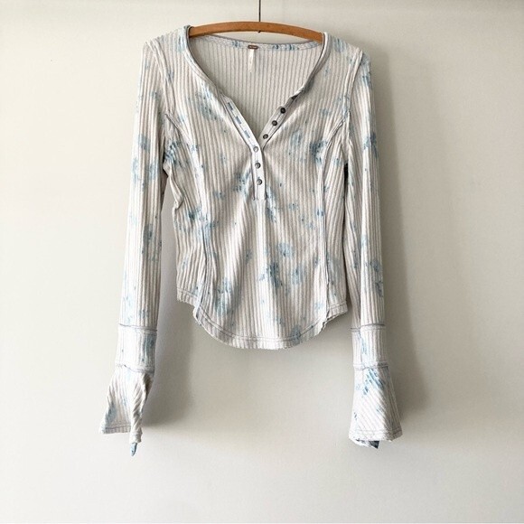 Free People Layer Me Henley S - Picture 4 of 9